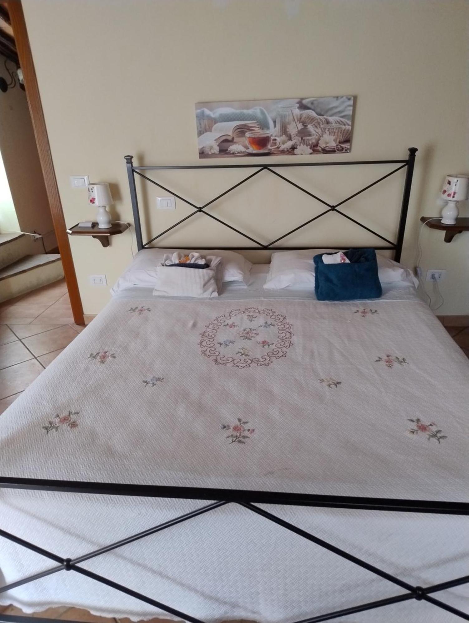 La Strega Ubriaca Bed & Breakfast Colle Val D'Elsa Exterior photo